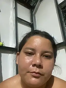 Avgmonsexi live cam on StripChat
