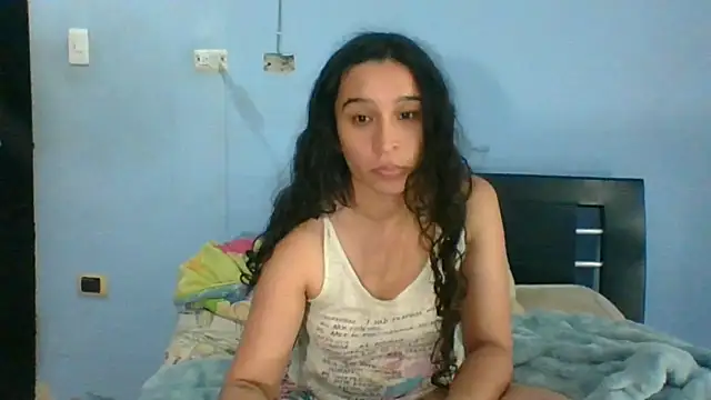 scarlettscottxxx live cam on StripChat