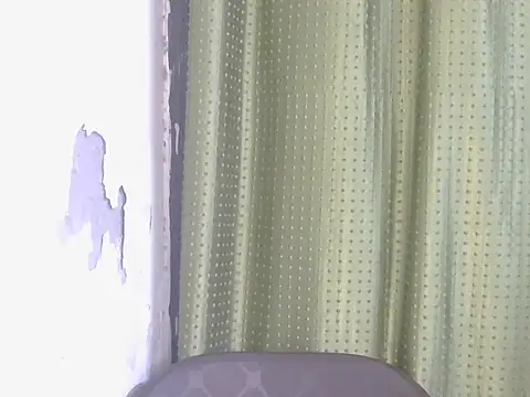 Stubborndesiboy live cam on StripChat
