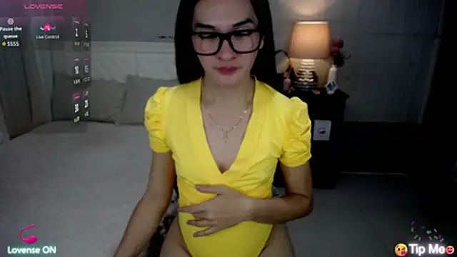 AsianSweetHeartxX live cam on StripChat