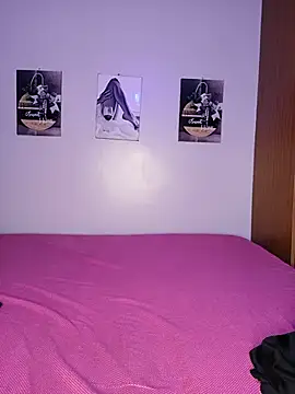 tushy_baiby2000 (F young) - ride big dildo