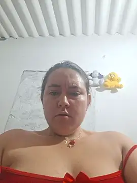 Bellanayara live cam on StripChat