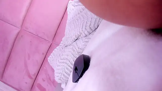 HannaTaylor live cam on StripChat