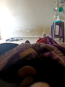 sankyaaa live cam on StripChat