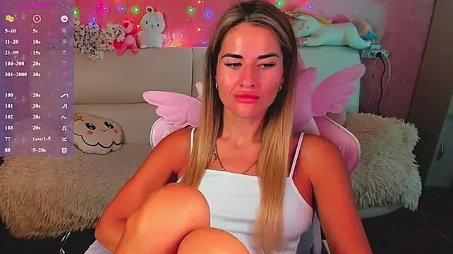 hotty_girls_here (Ask my age) - skirt off
