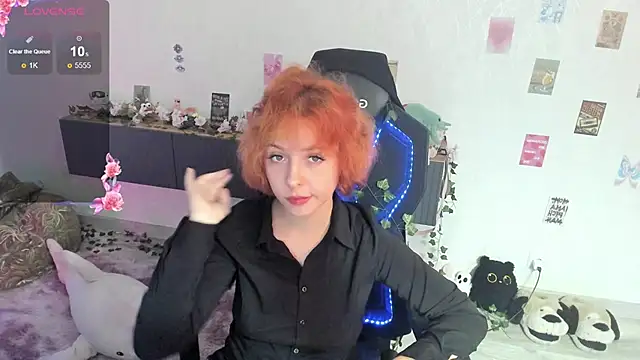 Inferno_kitten live cam on StripChat