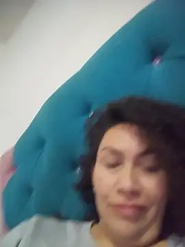 paulett15 Momentaufnahme des Live-Raums auf Stripchat