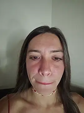 loveuu-bae Momentaufnahme des Live-Raums auf Stripchat