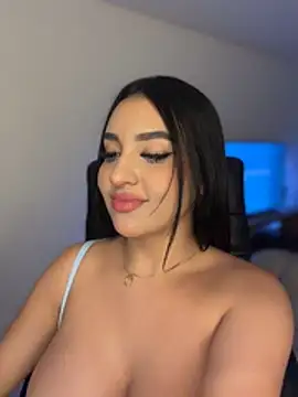 LindseyMos