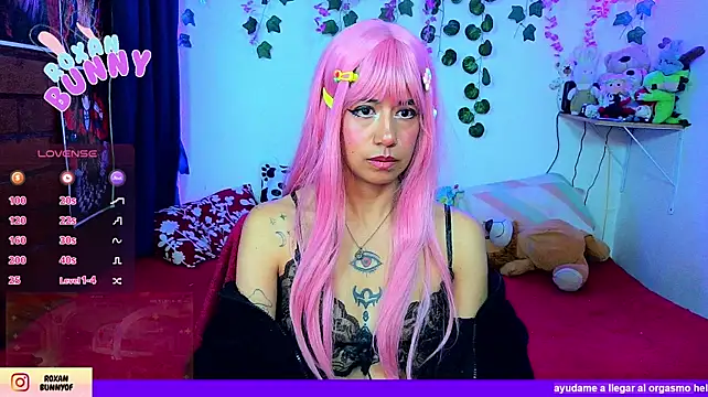 Roxanbunny1 webcam