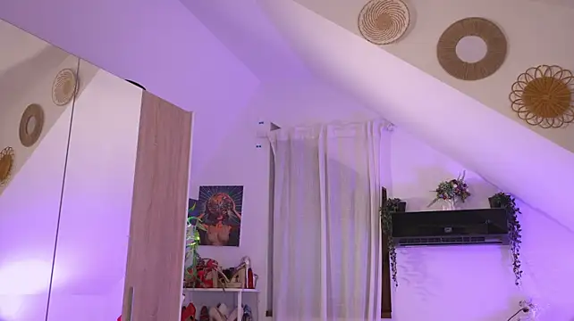 Amaliamour live sex cam