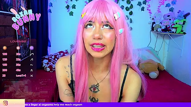 Roxanbunny1 webcam