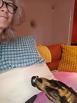 Timide_girl17 webcam
