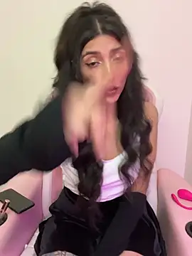Felicia_smok3
