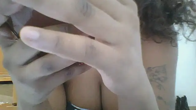 Estrela55 live cam on StripChat