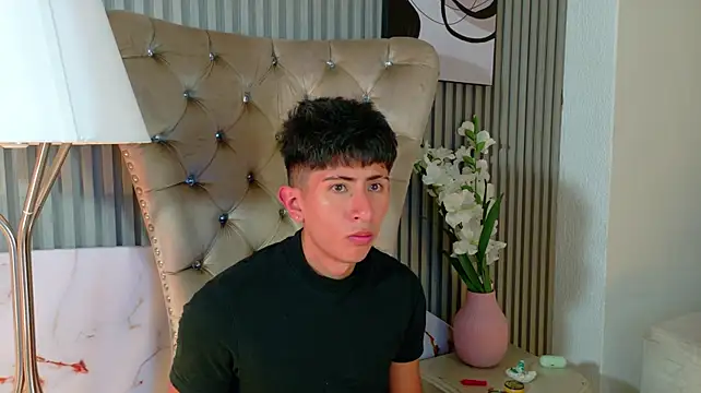 AndyJustgame_ webcam