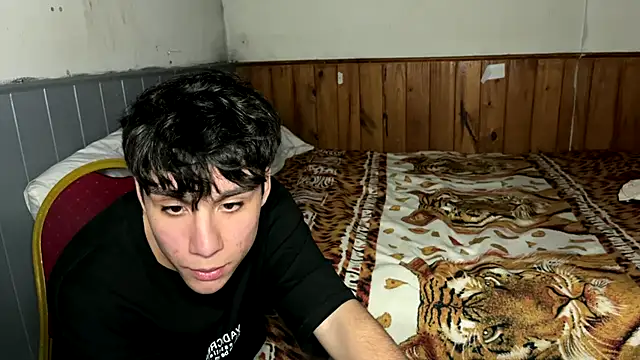 _MaskOn's live cam