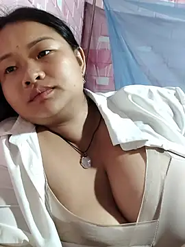 Miu-beobeo live cam on StripChat