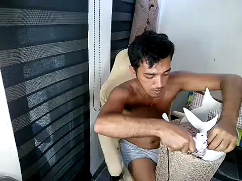 spicy_rowycam (M young) - Morning Cum