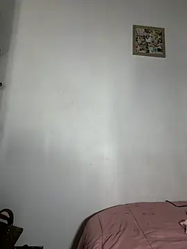 julieta_duque (F young) - SHOW BIG TITS AND CREAM IN NIPPLES