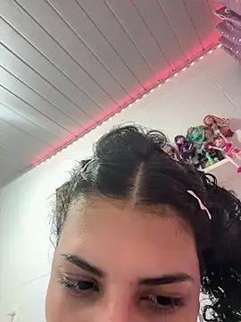 luludolll (T teen) - show ass and dick 🍆🍑