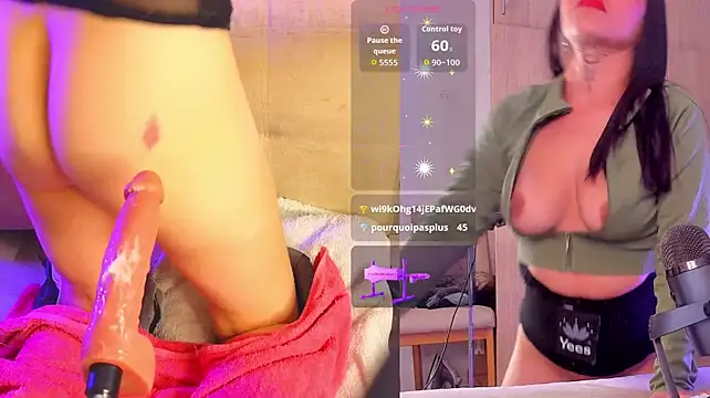 jolee__ live cam on StripChat