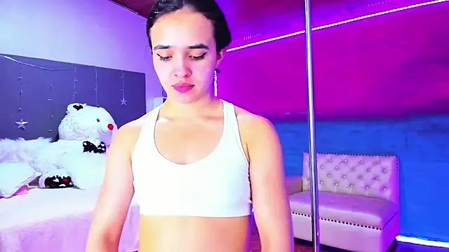 salfetkaa live cam on StripChat