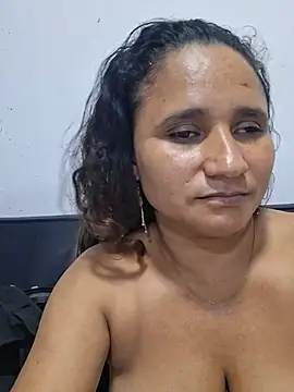Mature--Mommy live cam on StripChat