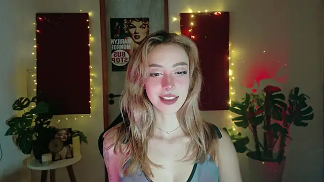 sakura_beauty live cam on StripChat