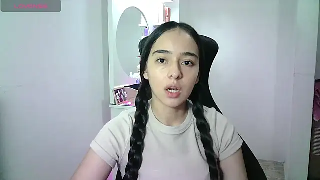 aineangeel live cam on StripChat