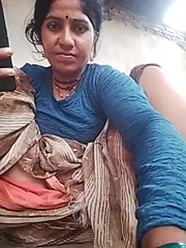 MISS-KAYA live cam on StripChat