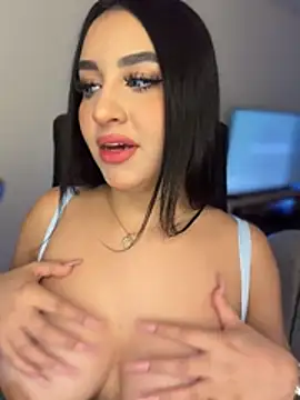 LindseyMos