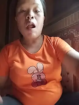 pm2002a live cam on StripChat
