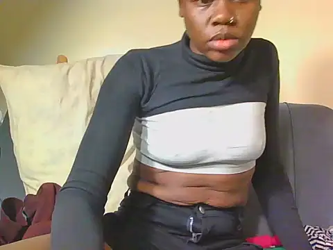 Judylicious23 live cam on StripChat