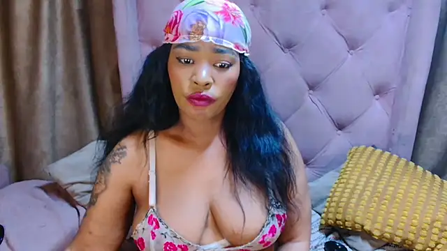 AFRICANGODDESSXXX live cam on StripChat