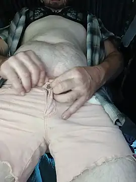 Canuseemeray live cam on StripChat