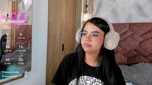 IamSussan webcam