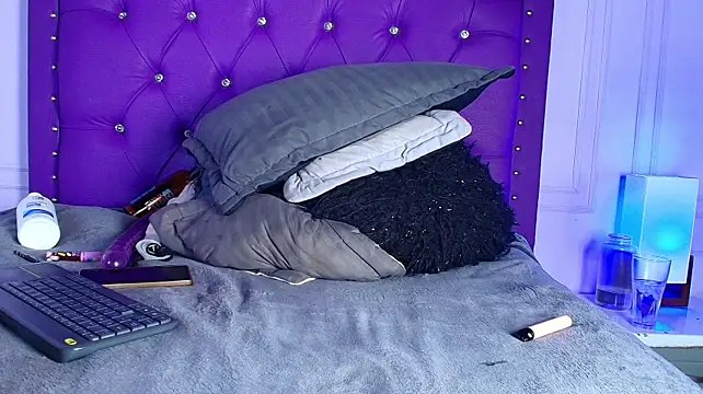 sarah_banks1