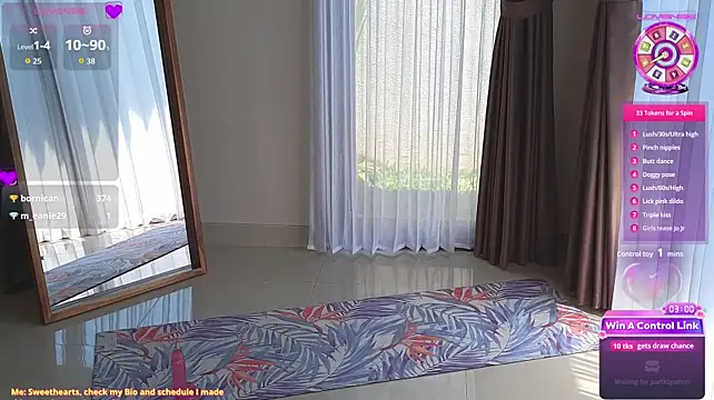Heidiluceous webcam