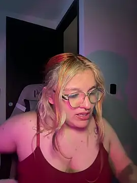 sophia_weest99 (F young) - SO REALLY HOT 🔥💦
