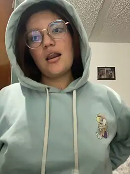 Vixroy7 live cam on StripChat