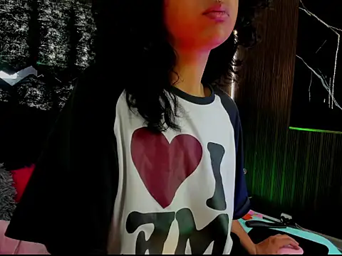 Kuromii_ live cam on StripChat