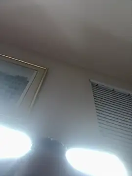 crazy4coco live cam on StripChat