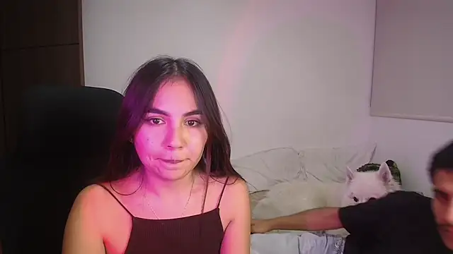 abbyyandmaxx live cam on StripChat