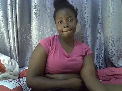 Viona_prettiest live cam on StripChat