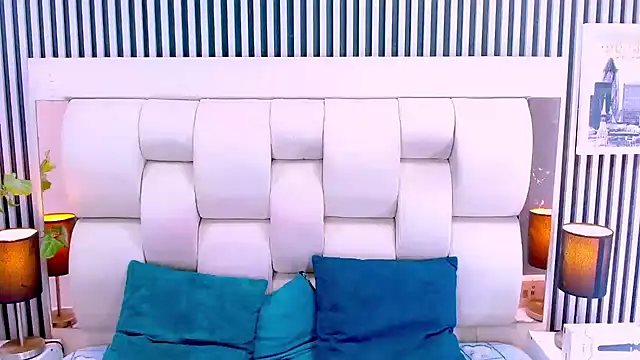 sarah_cream webcam