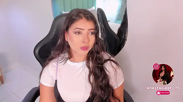 Miia_Thompsonn webcam