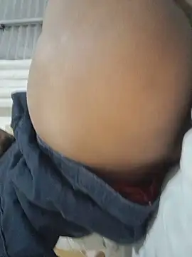 kinG_black69 live cam on StripChat