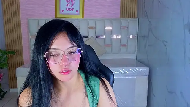 sarita_09_s webcam