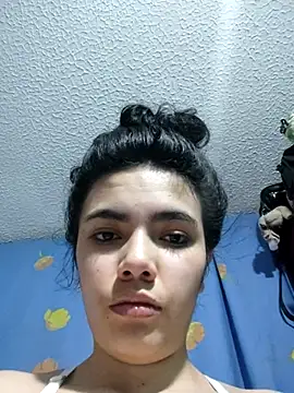 laura_mon
